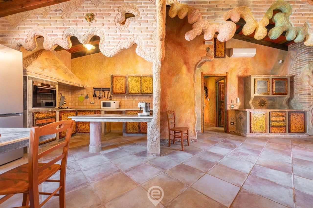 Gaudi Guesthouse Teulada Esterno foto